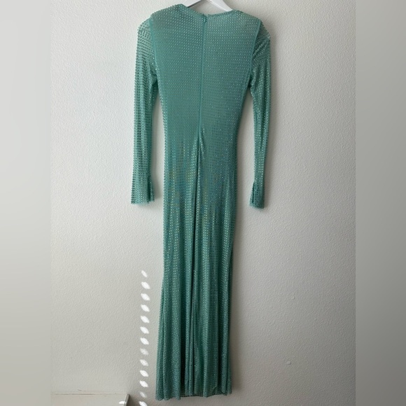 SELF PORTRAIT | pale blue rhinestone midi Longsleeve cut out - Picture 6 of 14